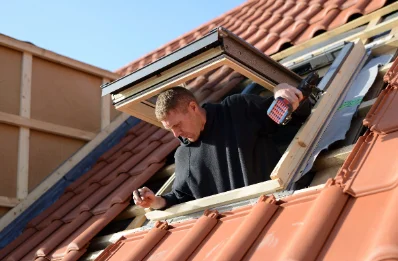 Pose de fenêtres de toit Velux à Tréfols